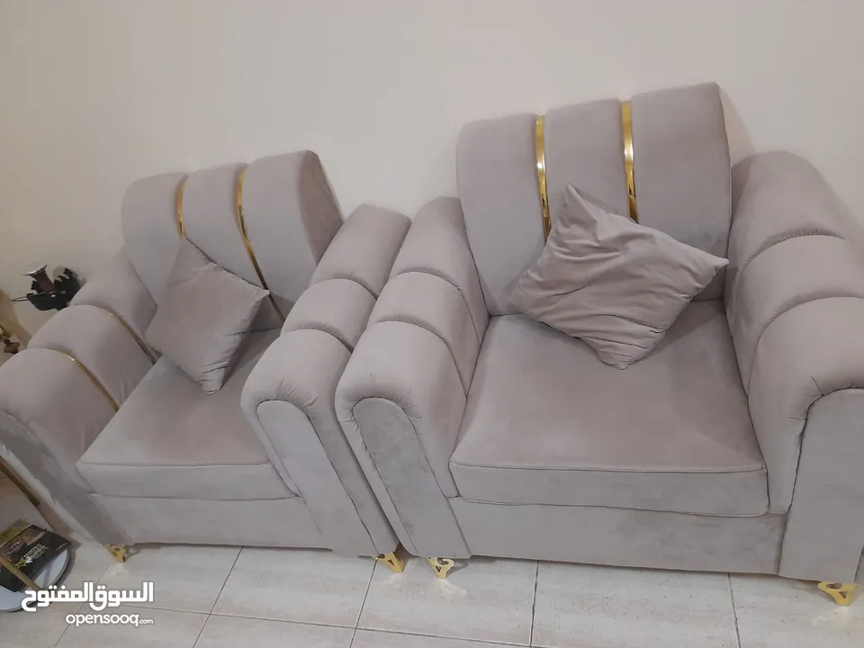 7 seater sofa set with carpet