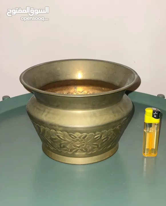 نحاس قديم من الستينات (نوادر). التفاصيل في الوصف.