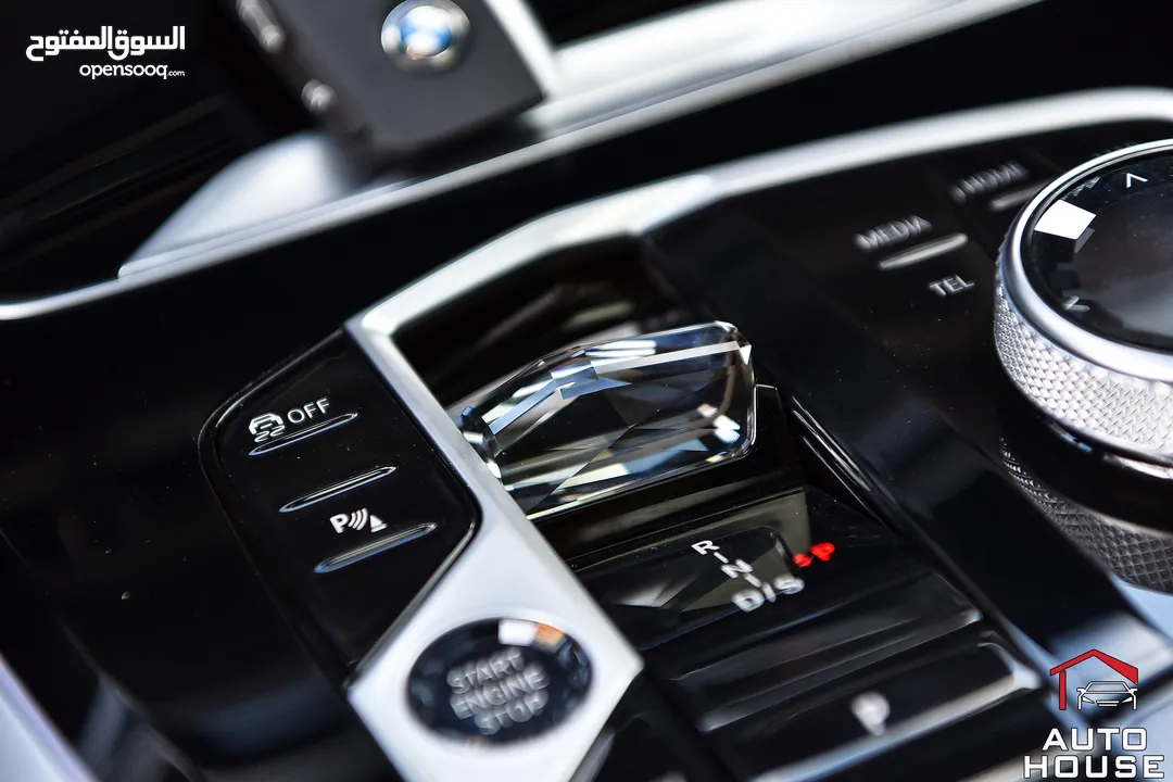 بي ام دبليو X5 مايلد هايبرد ام بور كت 2025 BMW X5 xDrive40i Mild Hybrid M Power Kit Night Package