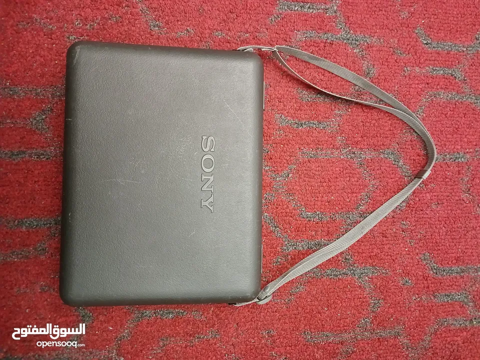 راديو SONY نادر جدا ياباني اصلي مع شنطته وكامل معداته