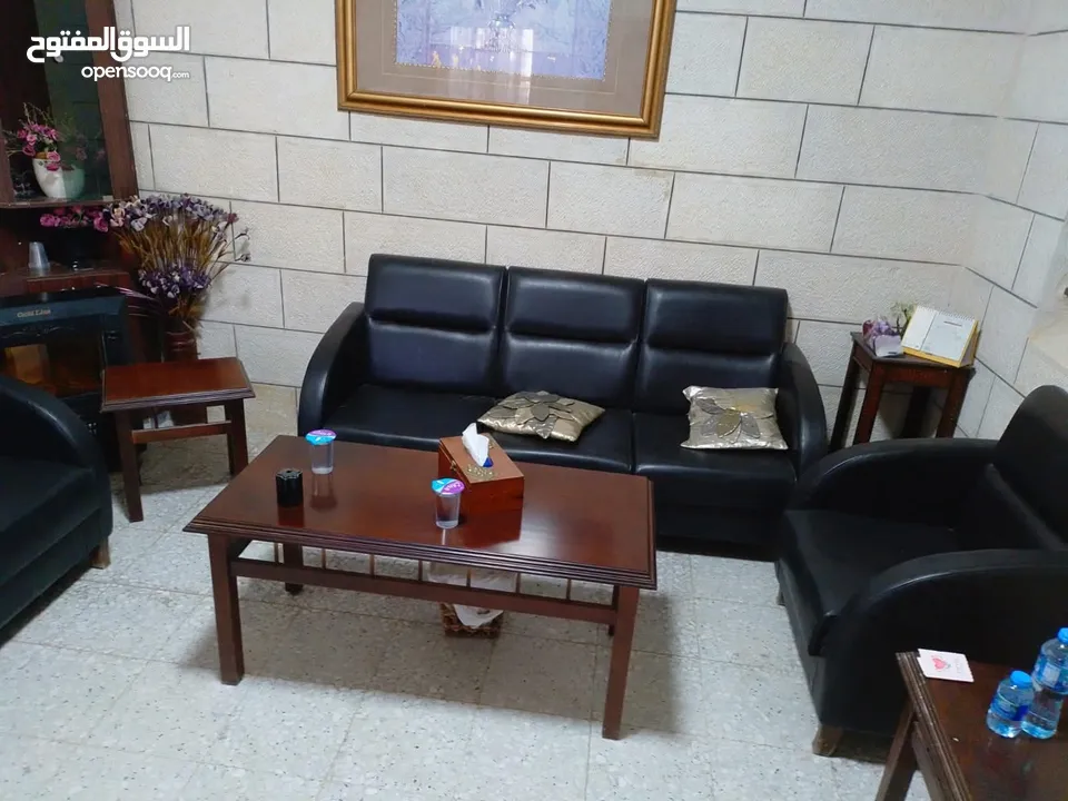 ستديو مفروش للايجار مدخل خاص مساحة واسعة