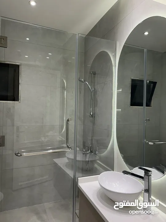 شقة مفروشة للإيجار في عبدون عقد سنوي فقط furnished three bedroom apartment for rent in Abdoun