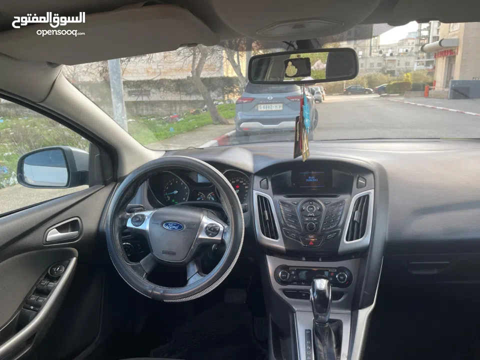 فورد فوكس ترخيص 2013 اوتوماتيك اصل الماني دفعه 15 والباقي شيكات