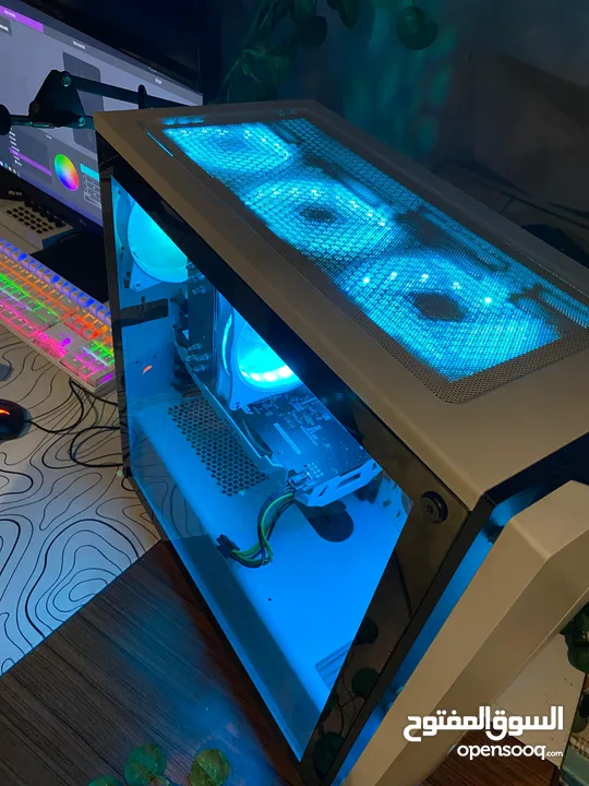 كمبيوتر ألعاب مكتبي – i5 / كرت GTX1060 6GB / رام 16GB / تخزين SSD+HDD / كيس CORSAIR RGB