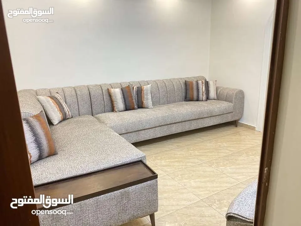 اطقم ضيوف خشب زان وسويد 2cm   بل كامل واسفنج دانلوب مكفول 5 سنوات عل فاتوره لاتتردد بل اتصال ماسة.