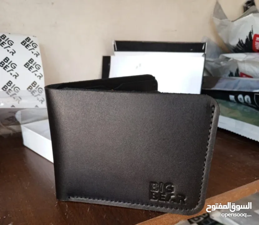 محل ملابس قطنيات اصلية واحذية طبية جلد اصلي