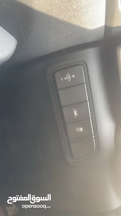 توسان 2020ترخيص19يد اولى فحص نخب لون مميز