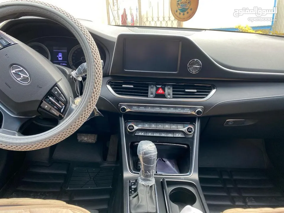 هونداي ازيرا غرانديود     Hyundai Grandior azera 2019 للبيع