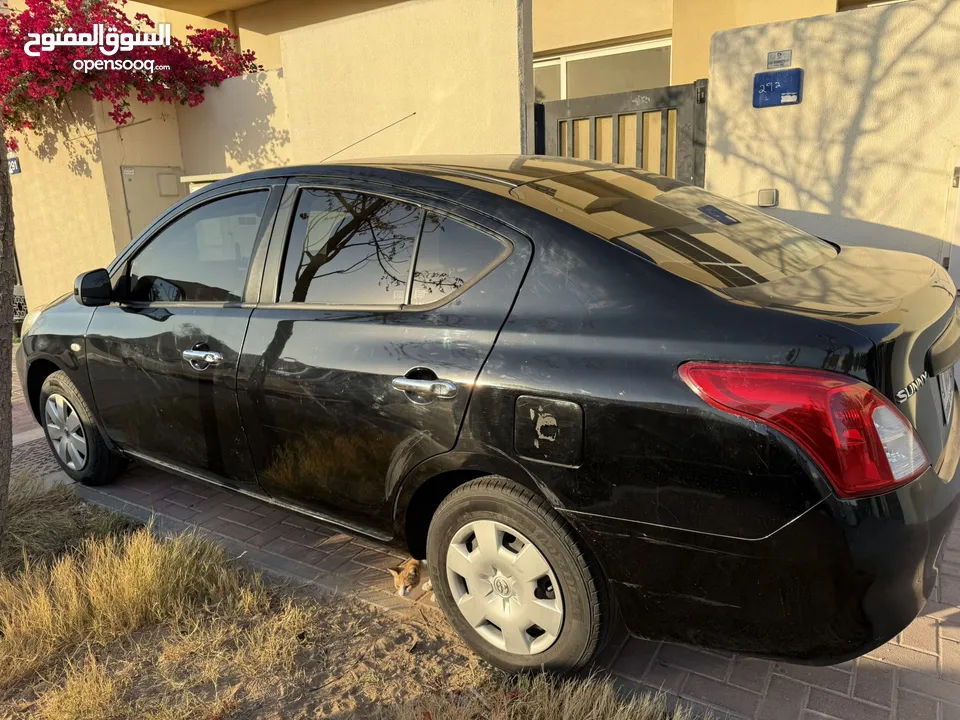 Nissan Sunny 2014