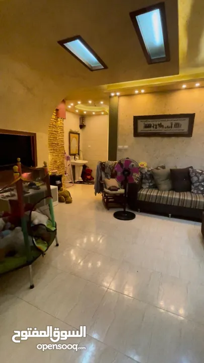 شقه سكنيه للبيع