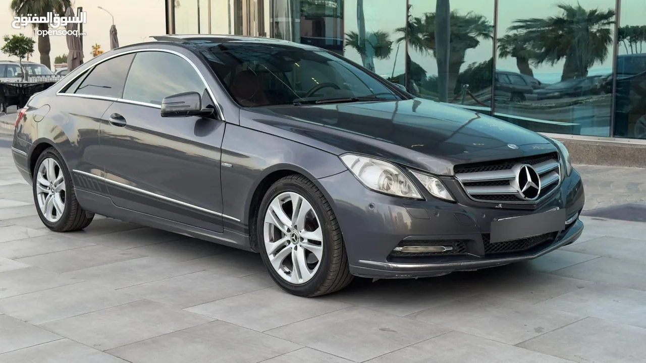 E250 Mercedes-Benz