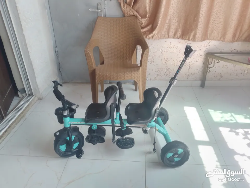 مستلزمات اطفال للبيع