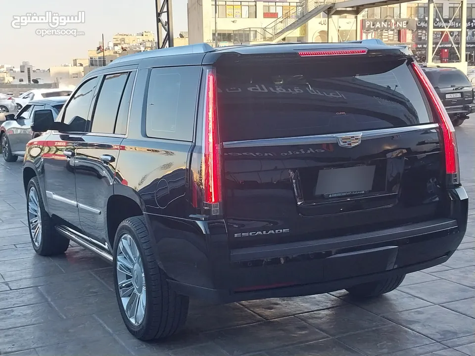 كاديلاك اسكاليد وارد الوكالة قاطع مسافة 29000km فقط صنف platinum