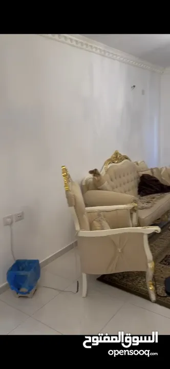 شقة مفروشة للبيع