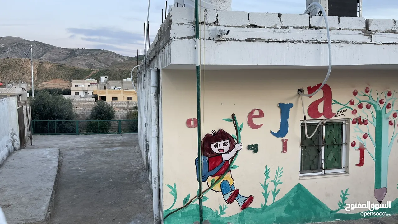 مدرسه للبيع
