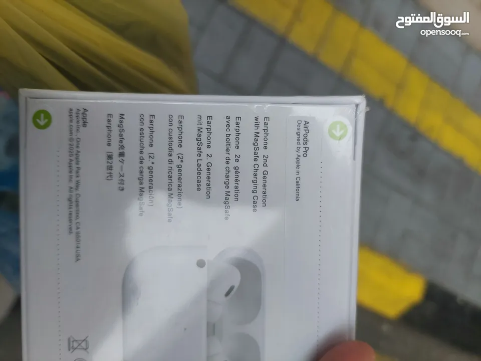 سماعات  airpods pro 2 للبيع