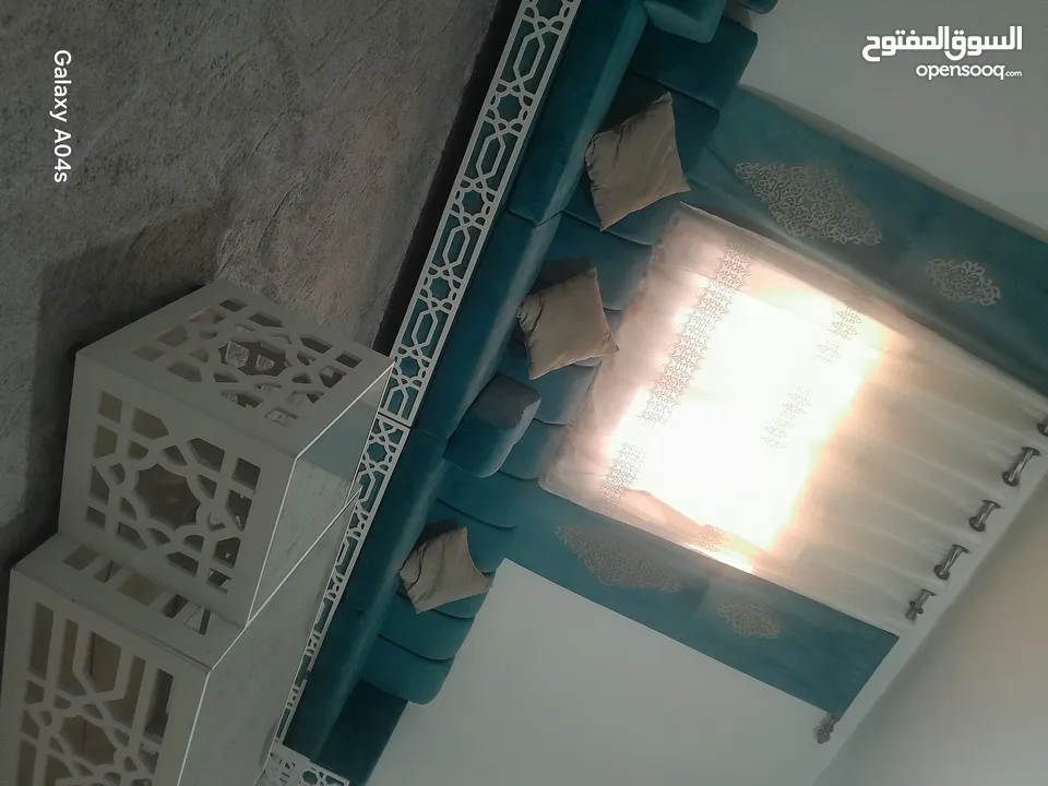 جلسة عربية لون جميل مع برادي