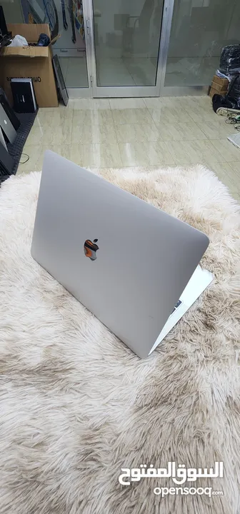 MacBook Air i7 2020