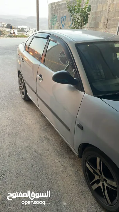 سيات قرطبة للبيع جير عادي ماتور 1400 بنزين ماتور جير ممتاز