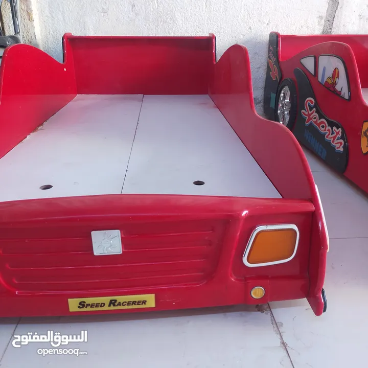 تخت اطفال شكل سياره