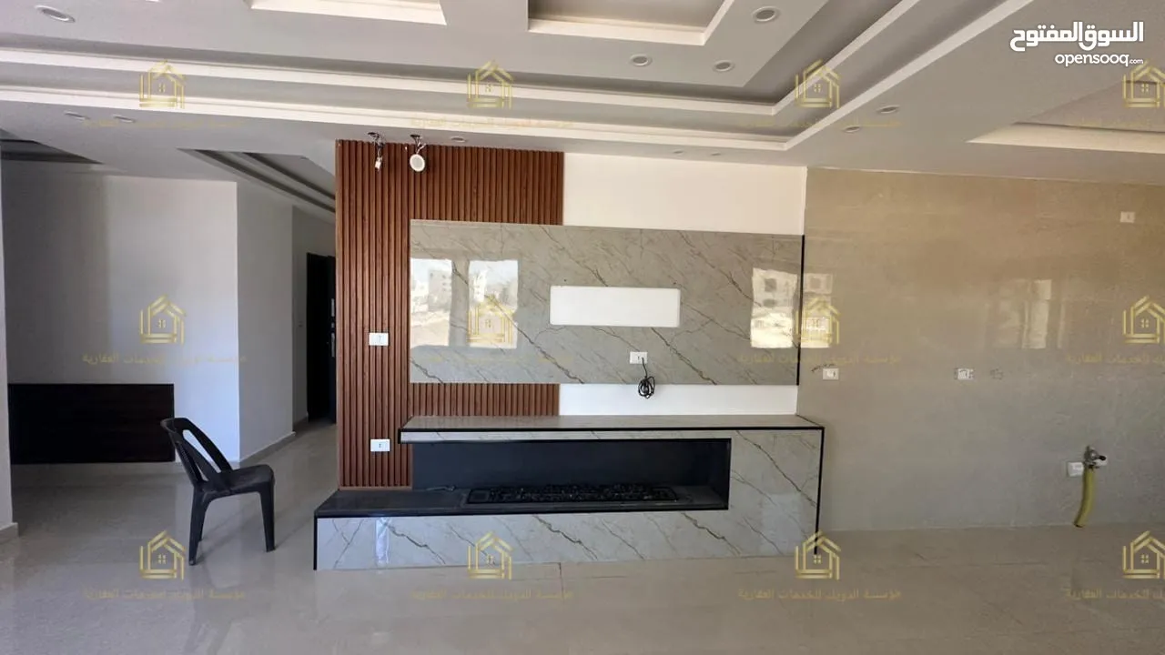 شقة فاخرة - لم تسكن - طريق المطار - 4نوم 2ماستر - 230م - قرب الخدمات العامة
