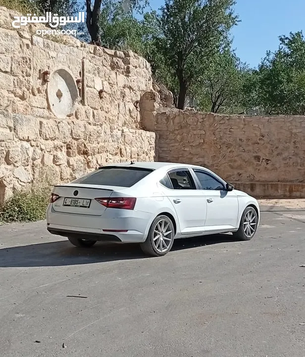 سكودا سوبيرب2015