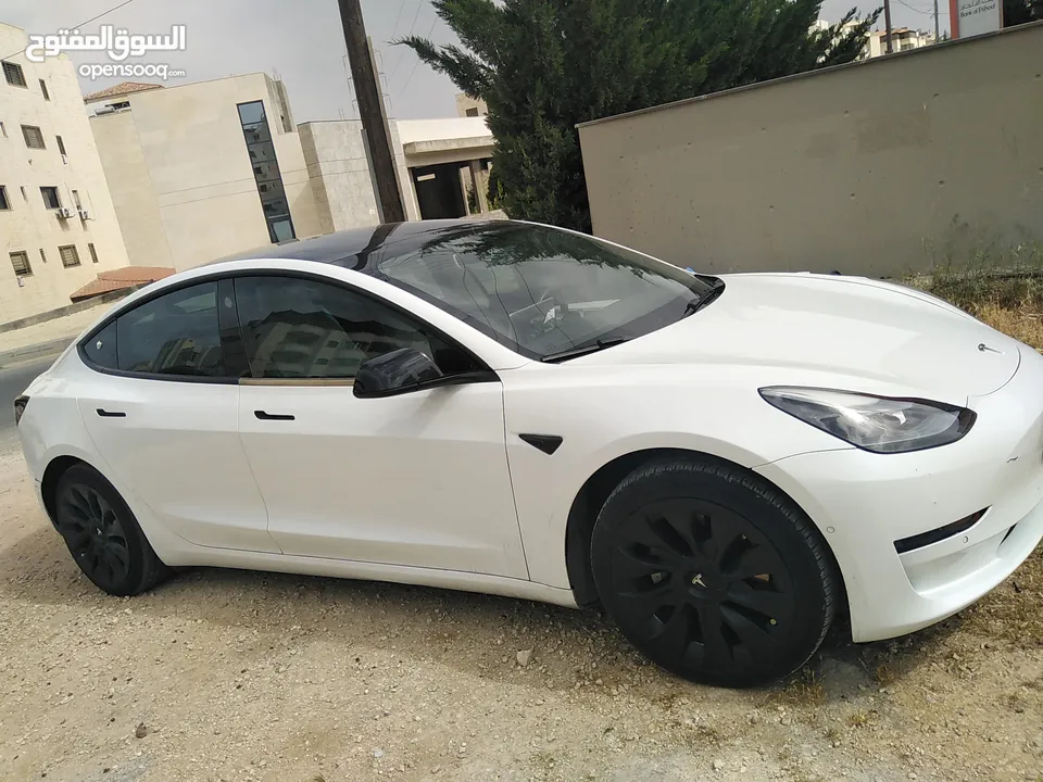 للبيع تسلا كهربا لؤلؤي موديل 3 سنة 2021
