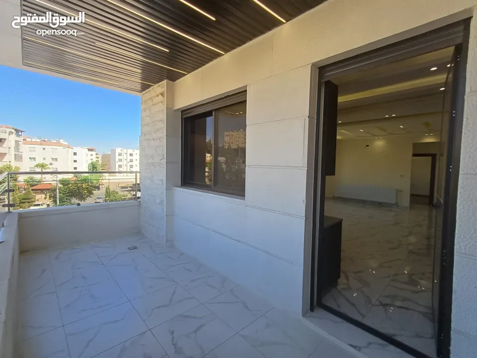 شقة فاخرة لم تسكن