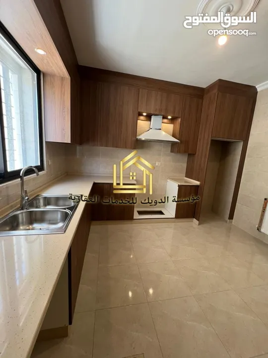 شقة فاخرة جديدة لم تسكن أرقى واجمل مناطق عبدون