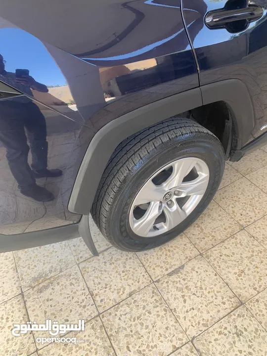 2021 TOYOTA RAV4 HYBRID XLE PREMIUM