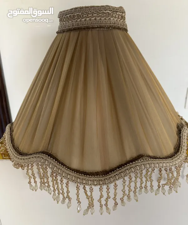 Handmade ceiling lamp shade for bedroom غطاء مصباح السقف لغرفة النوم شغل يدوي مستعمل بحالة ممتازة