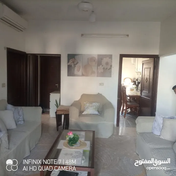 منزل بيت شقة مستقل للبيع مع حديقة وكراج وشرفة الزرقاء ضاحية البستان