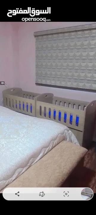 تخت بيبي عدد 2 للبيع