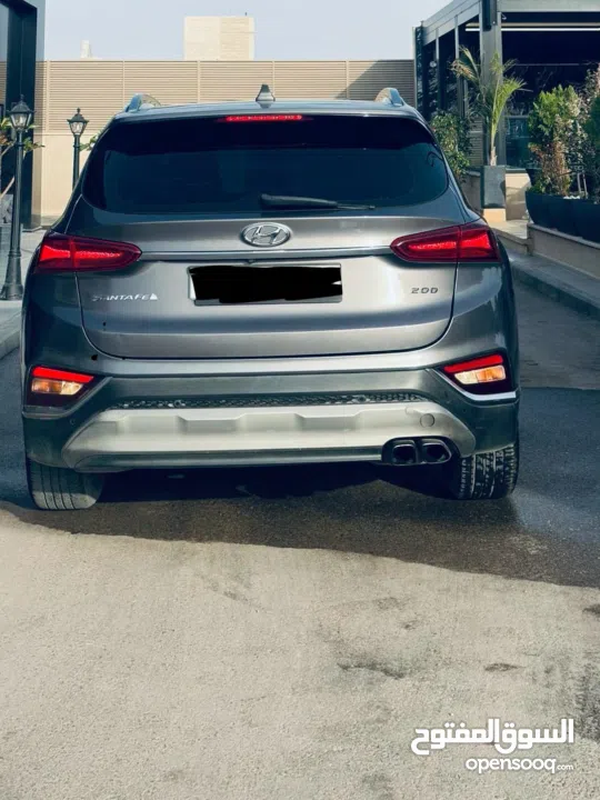 سنتافه. فلللللللل مسكررررررر بسعررررررز حرق حرق.