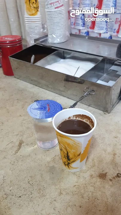 قهوة لقطة للبيع بسعر حرق مع سوبر ماركت