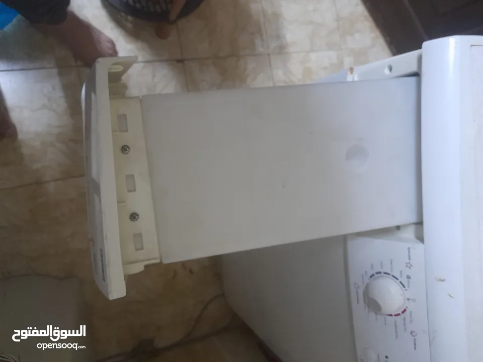 للبيع – نشّافة Zanussi 8 كغ