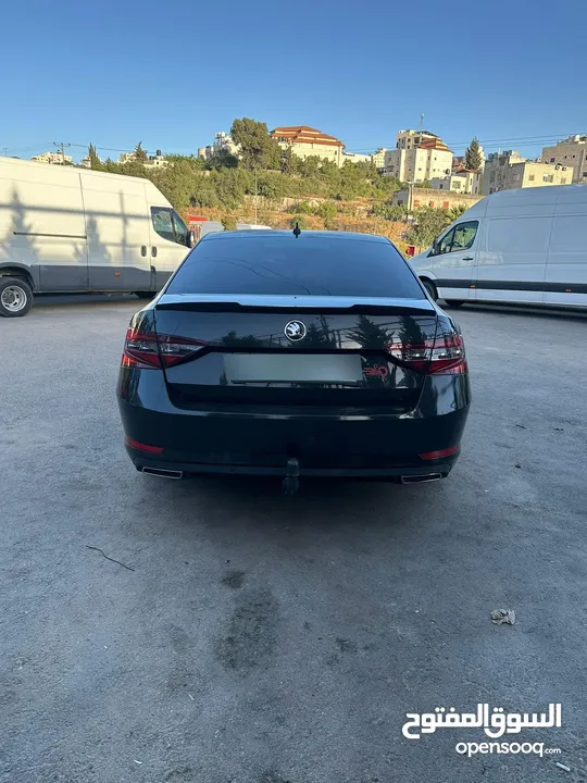 سكودا سوبيرب