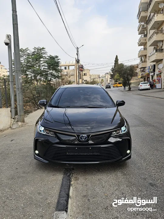 تويوتا كورولا هايبريد اكثر سياره مبيعا في العالم