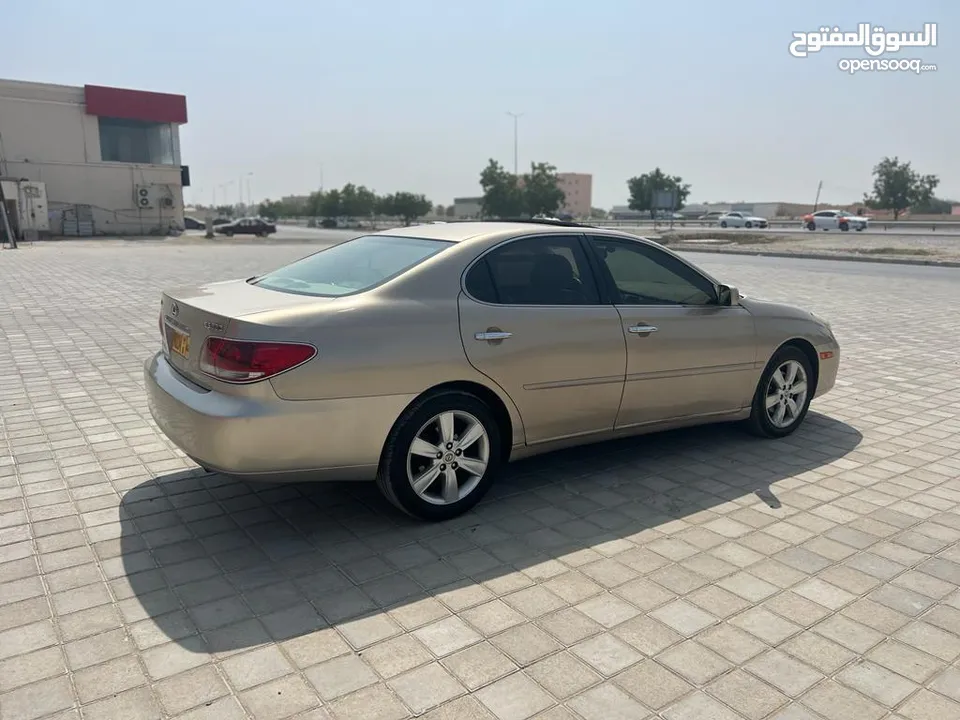 للبيع فقط لكسز ES 330 موديل  2006