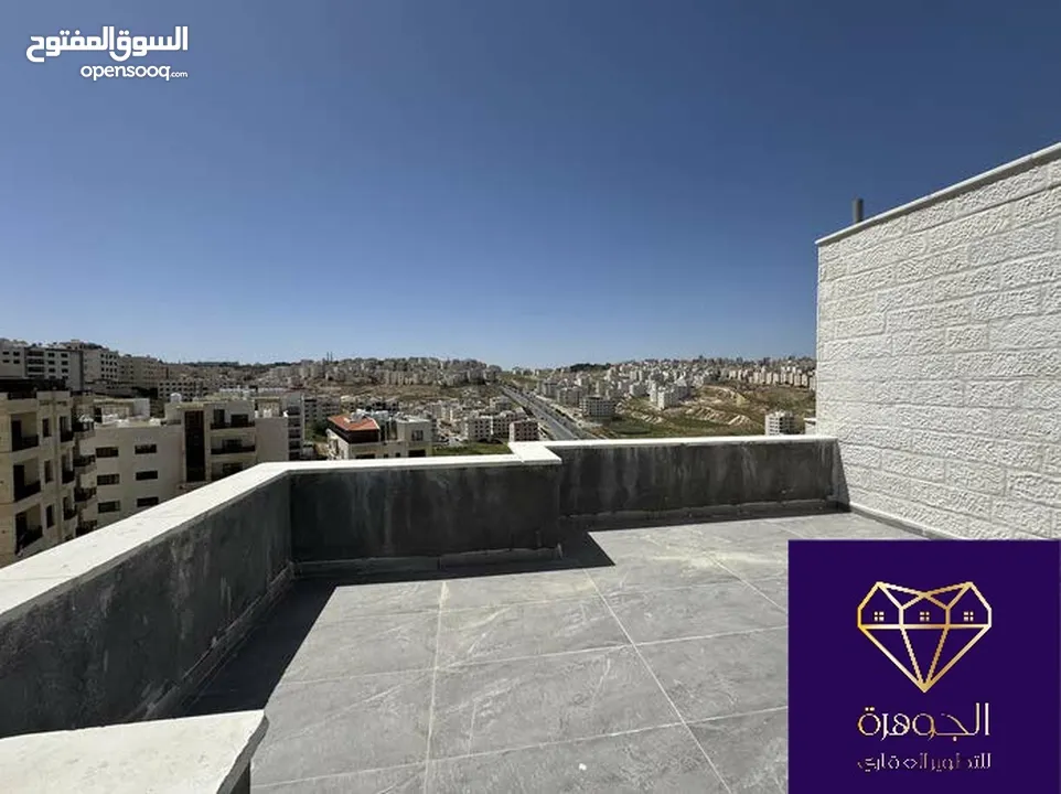 طابق اخير مع روف دوبلكس فاخر لم يسكن لقطه وبسعر مغري جدا عرض خاص ع اخر شقة أرقى مناطق جبيهة ام زويتن