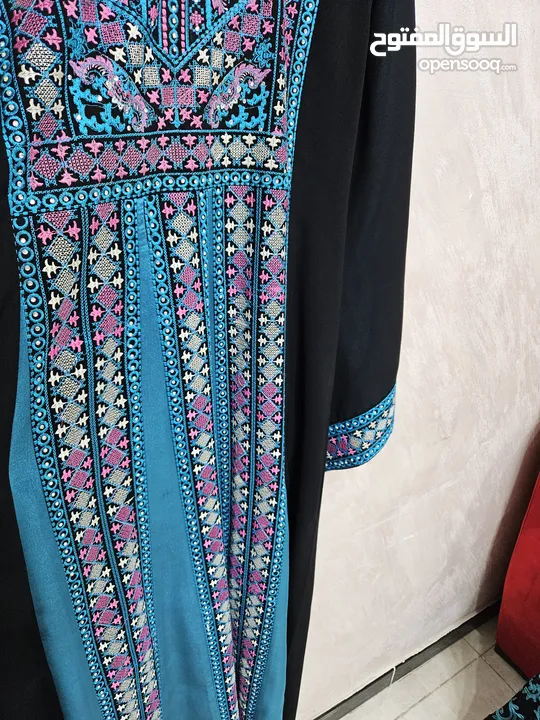 فساتين حفله للبيع Mو L xl