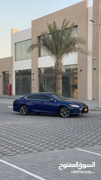 لكزس ES 350 F موديل 2020