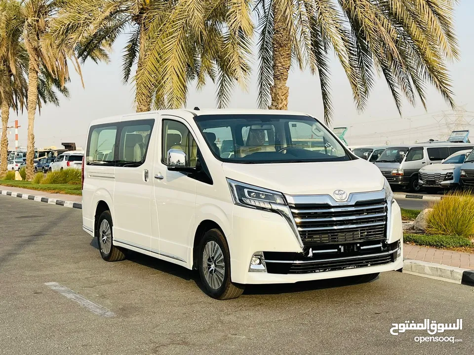 TOYOTA GRANVIA 3.5L PTR WHITE 2023