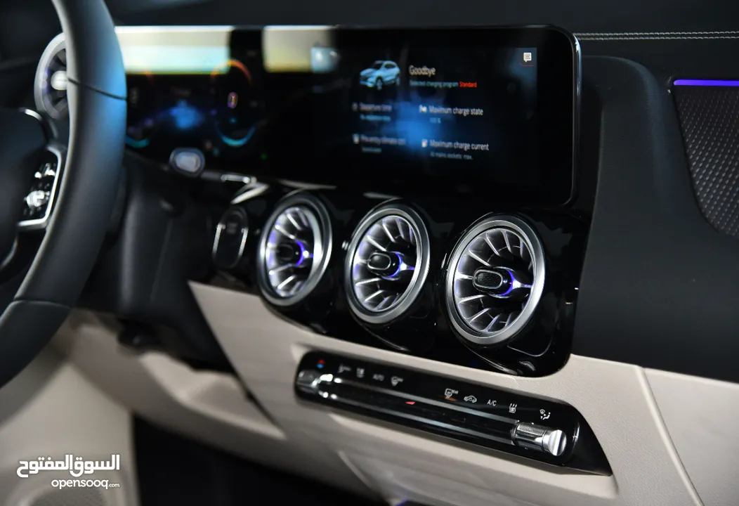 مرسيدس بنز EQA الكهربائية بالكامل 2022 Mercedes Benz EQA 260