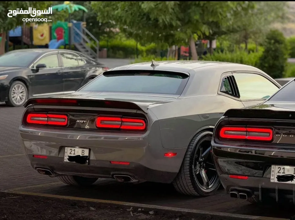 dodge challenger