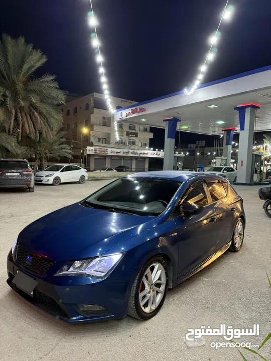 فقط 62 الف سيات ليون 2015 اتوماتيك ترخيص تامين سنة فل اضافات بحالة الشركة سيارة مميزة ونادرة