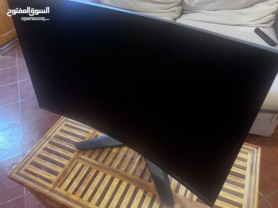 شاشه Lenovo مستعملة كالجديدة ، كيرف ، المواصفات بالصور