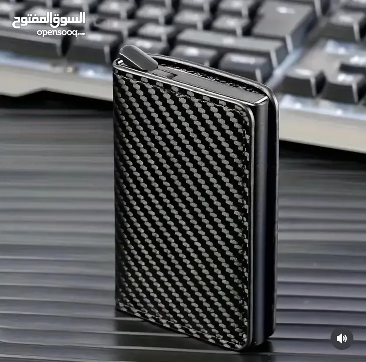 محفظة ذكية للبيع غير مستعملة السعر شامل التوصيل(Credit Card Holder Wallet Carbon Fiber)