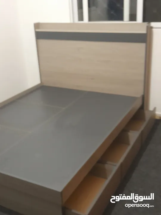 بكس تخوت شباب مفرد مفرد ونص جميع المقاسات الون حسب الطلب ب