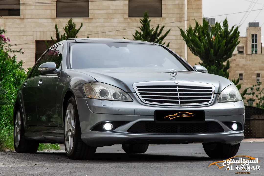 Mercedes S350 2008  السيارة وارد و بحالة الوكالة